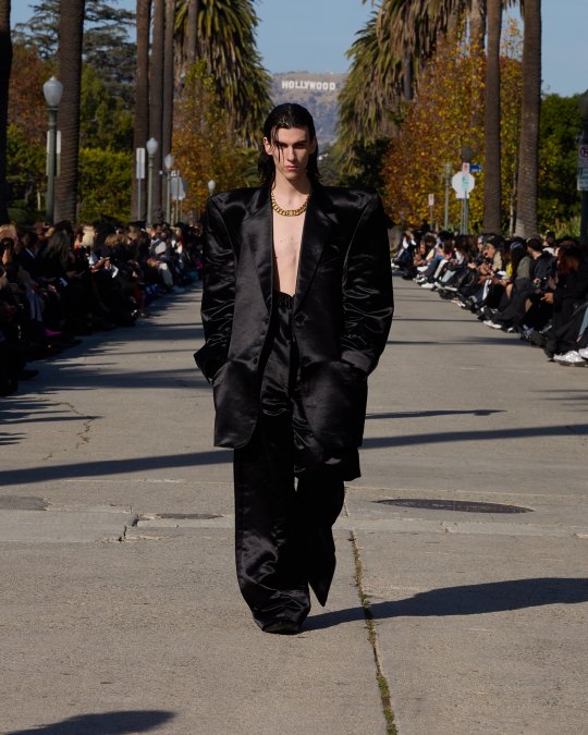 BALENCIAGA FALL 24 LOOK 49_DANIEL.jpg