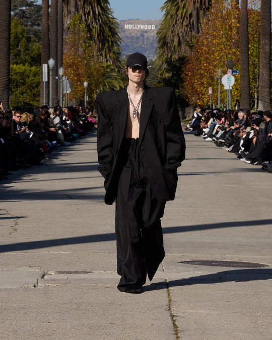 BALENCIAGA FALL 24 LOOK 53_JACK.jpg