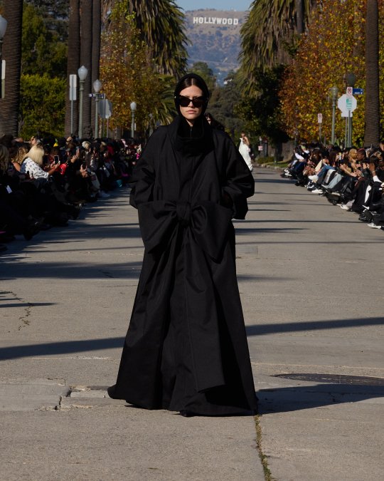 BALENCIAGA FALL 24 LOOK 63_ELLE DAWSON.jpg