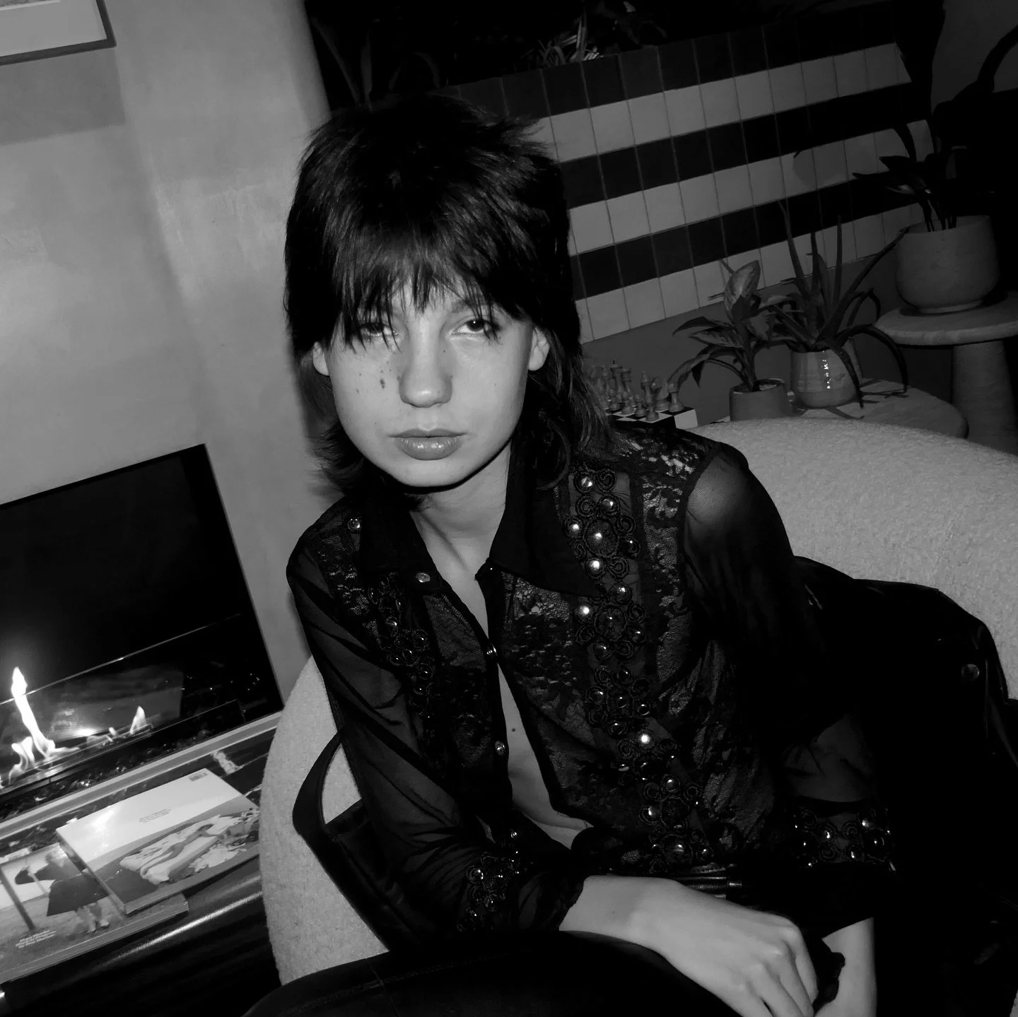 Last night in London, actress @evayelmani and musician @albert.cocker 

On the occasion of Frieze Week, AUTRE celebrated its FW25 issue with a private cocktail reception at the brand new Sir Devonshire Square Hotel housed in an old spice and silk war