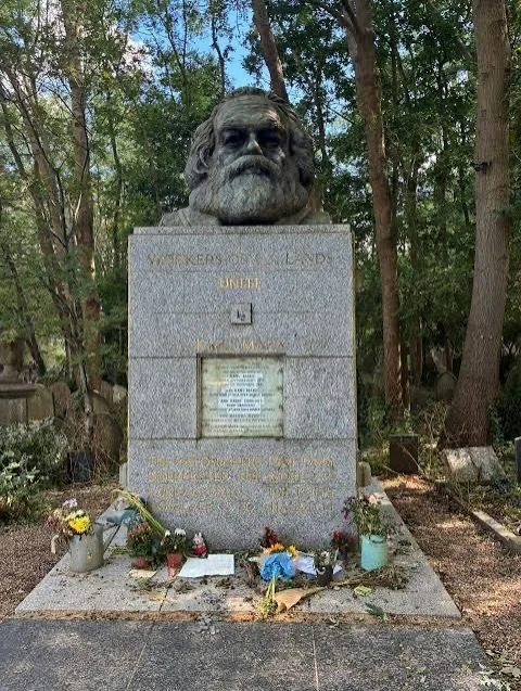 Top moment of 2025: Labubu doll Karl Marx&rsquo;s grave

2025 was a blockbuster shit show, so it&rsquo;s no surprise that Labubu dolls&mdash;created by Hong Kong artist Kasing Lung&mdash;took the world by storm. Like the soft-survival, recession-core