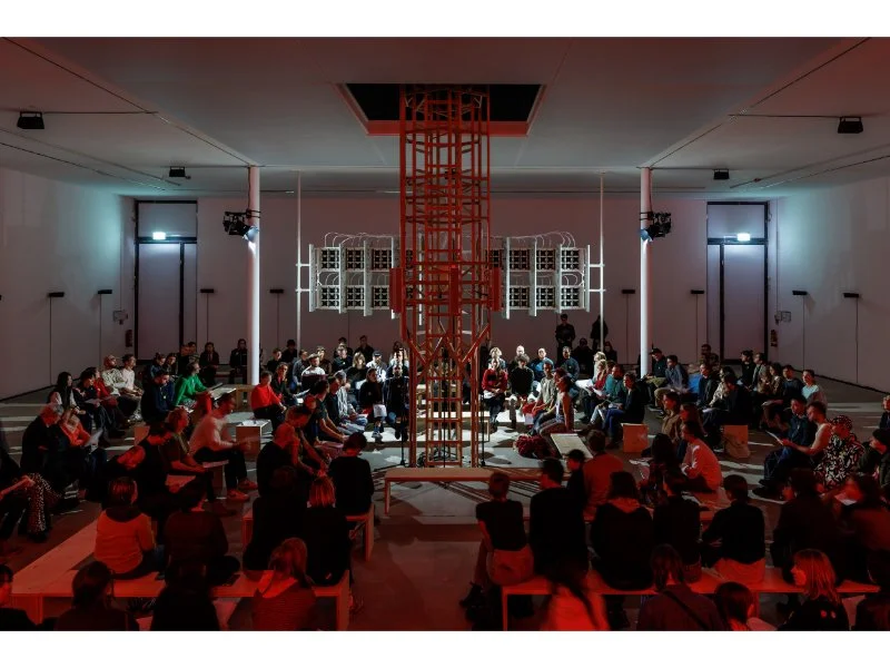 Herndon &amp; Dryhurst's "Starmirror" @ KW Institute for Contemporary Art