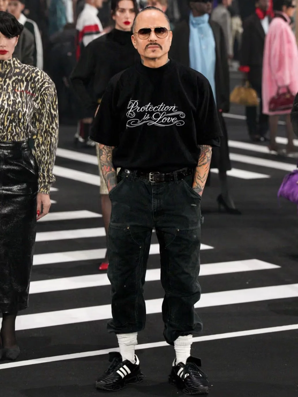 Protection is Love. Against the back drop of widespread ICE raids, abductions and violence, @willychavarria held his Fall 2026 runway presentation in Paris, titled Eterno, in the form of a musical steeped in Chicano culture. In SS24 we interviewed @n