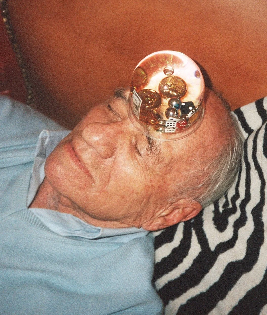 Mexico&rsquo;s last living surrealist Pedro Friedeberg who was known for his fantastical geometric paintings and sculptures has died at the age of 90. For our Spring/Summer 2019 issue, artist @arianapapademetropoulos visit Friedeberg&rsquo;s studio i