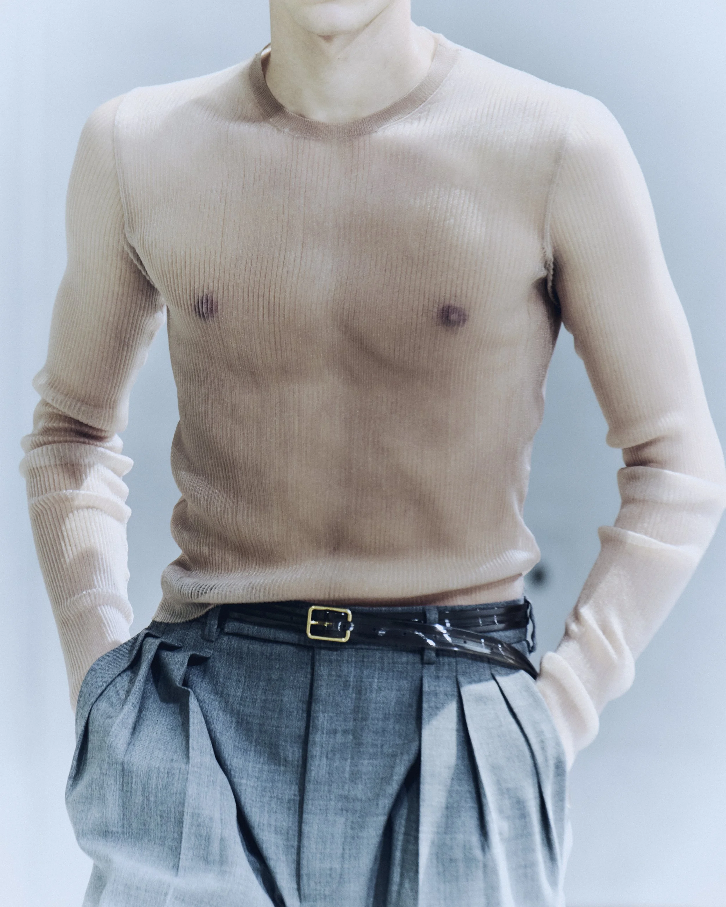 SAINT LAURENT_MEN'S_SUMMER-27_AMBIANCE_04_06_HR.jpg