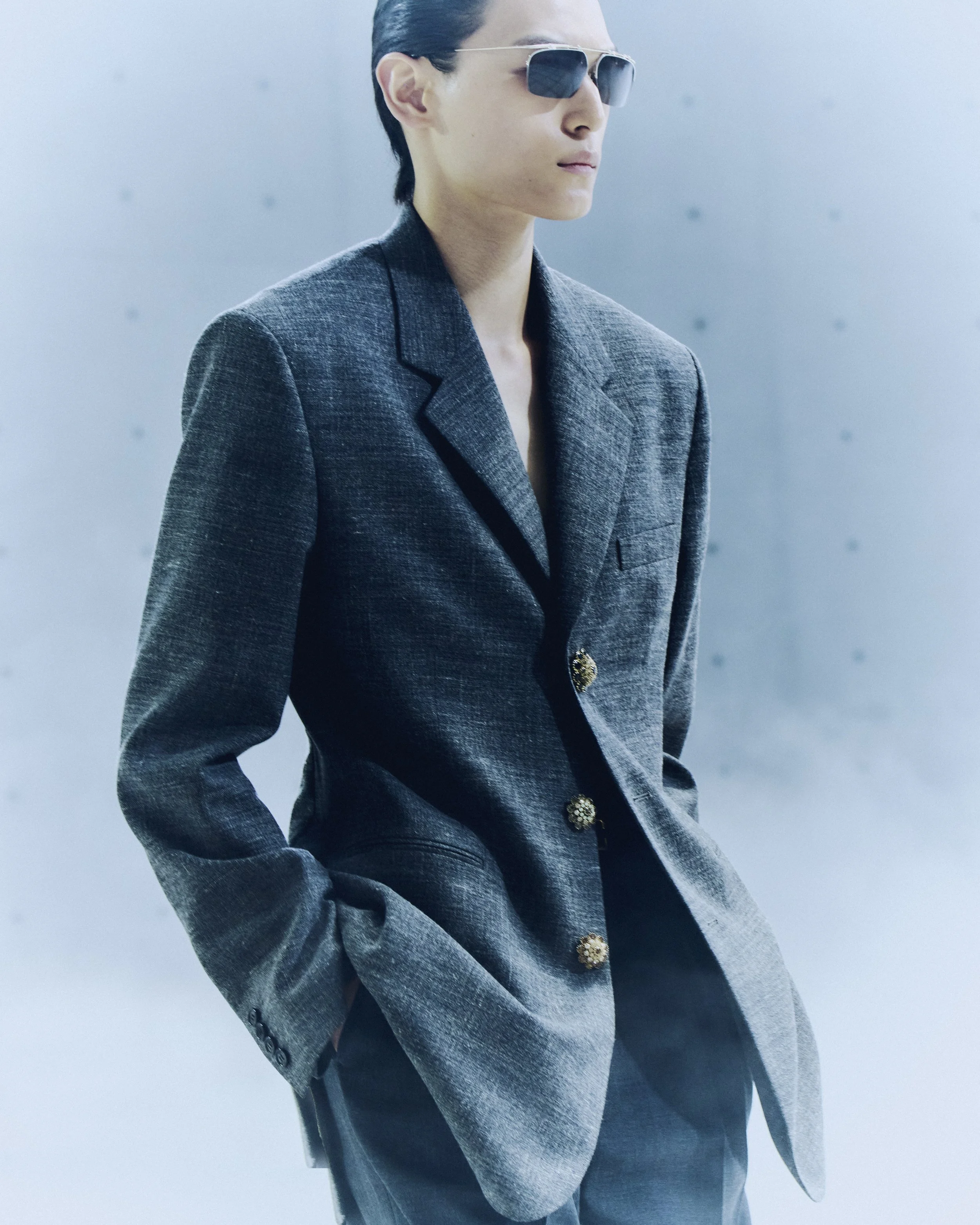 SAINT LAURENT_MEN'S_SUMMER-27_AMBIANCE_04_08_HR.jpg