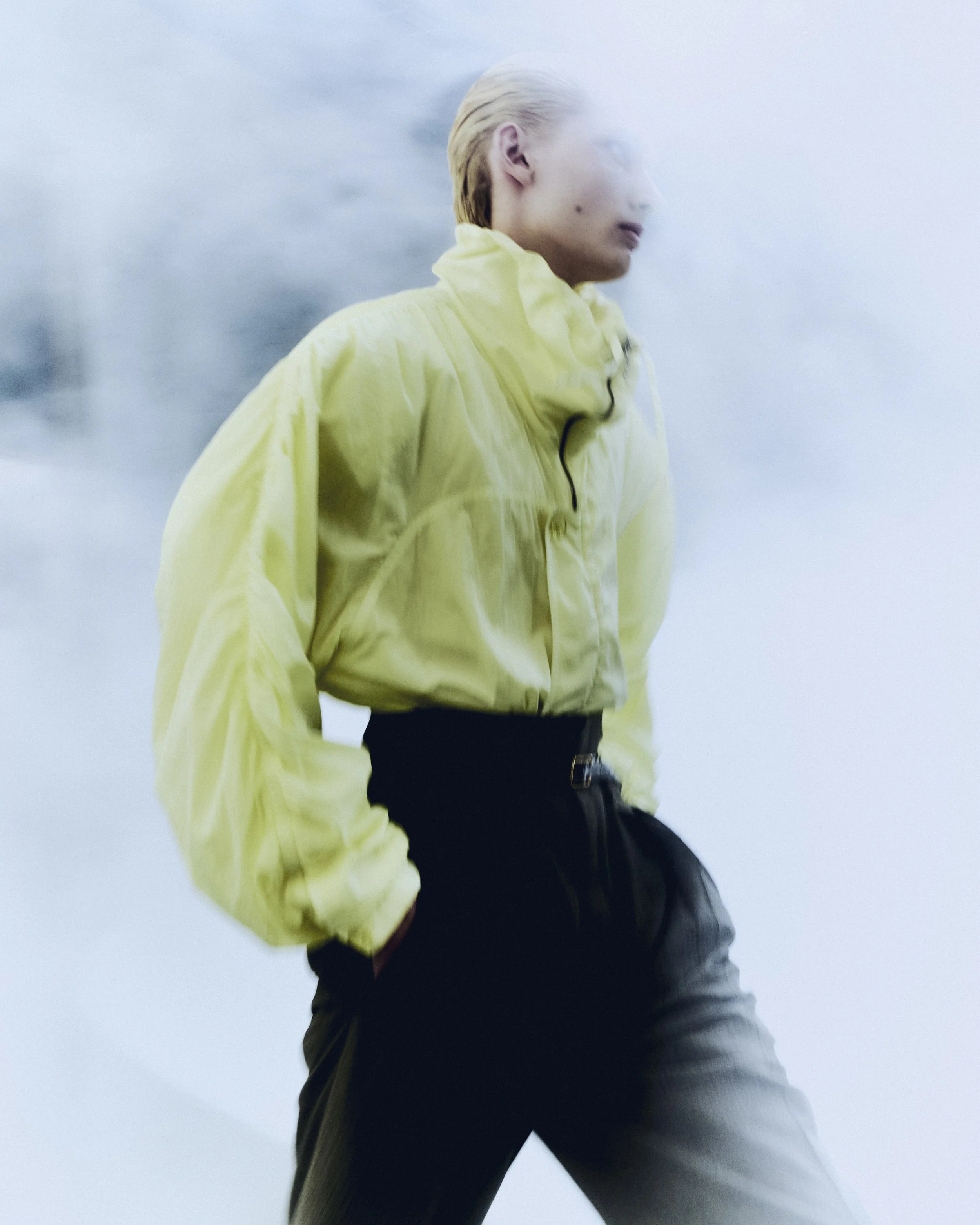 SAINT LAURENT_MEN'S_SUMMER-27_AMBIANCE_04_17_HR.jpg
