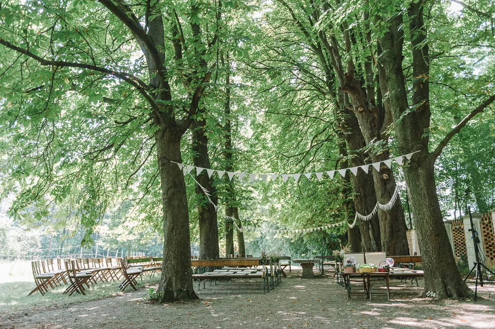 Freiluftzeremonie im Schloss Mühlbach