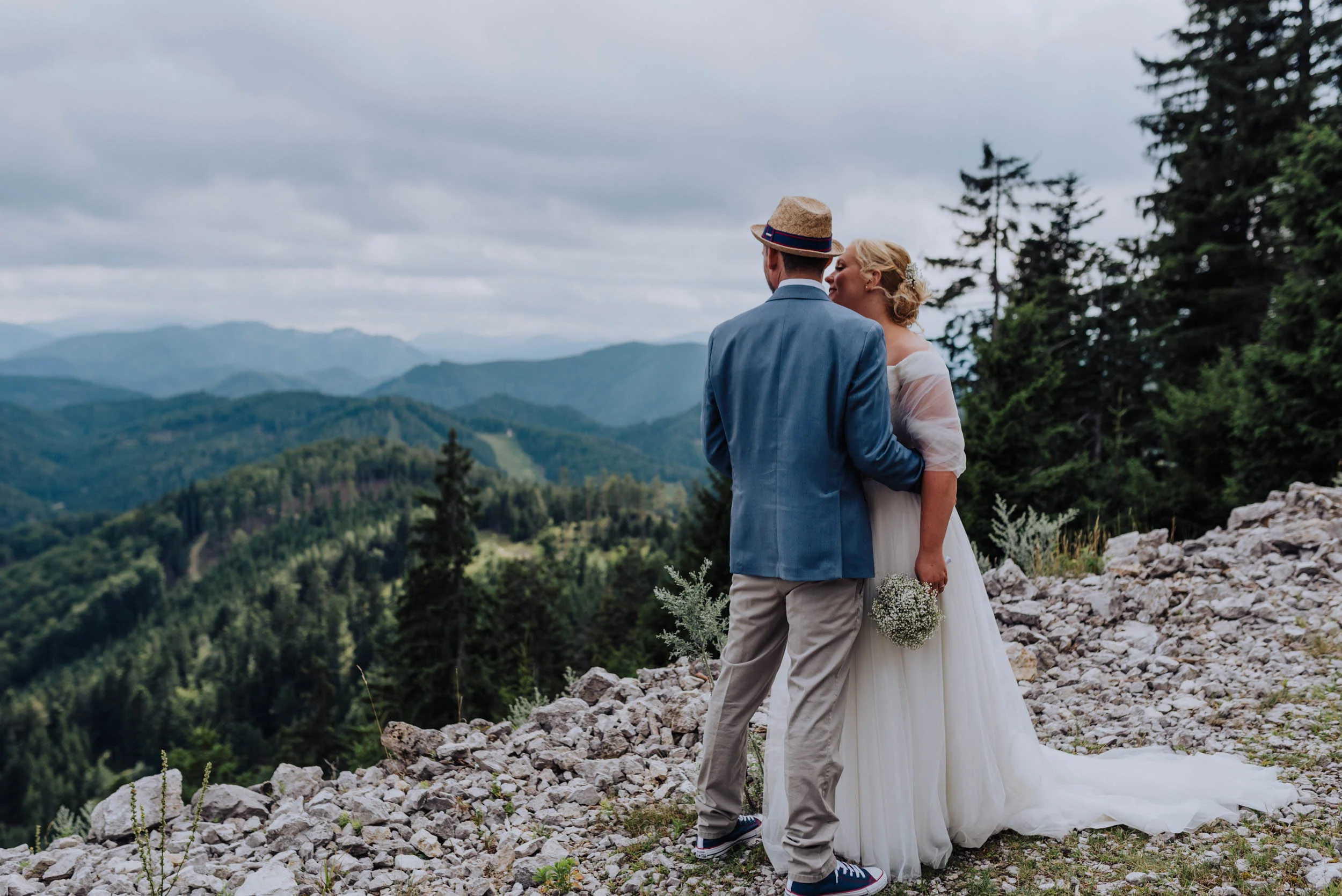 Intimate Outdoor Mountain Wedding in Austria