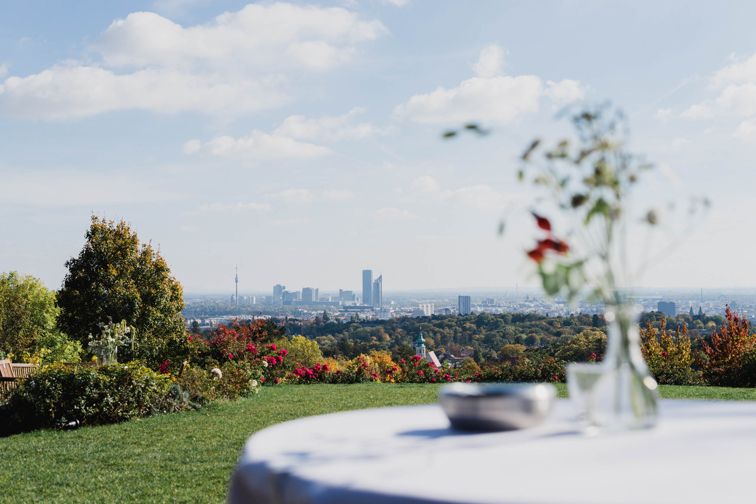 Anna & Robert - A Sunny Fall Wedding at Weingut am Reisenberg