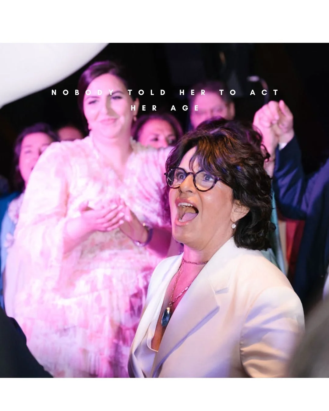 Some people listen to timelines. Some people make their own.

@miriam.frommer
#looseeditorial #weddingphotographyforrealpeople
#modernweddingphotography #stylehasnoage
#jewishwedding #viennawedding

Location: @rosewoodvienna
Flowers: @dollsblumen
Hea