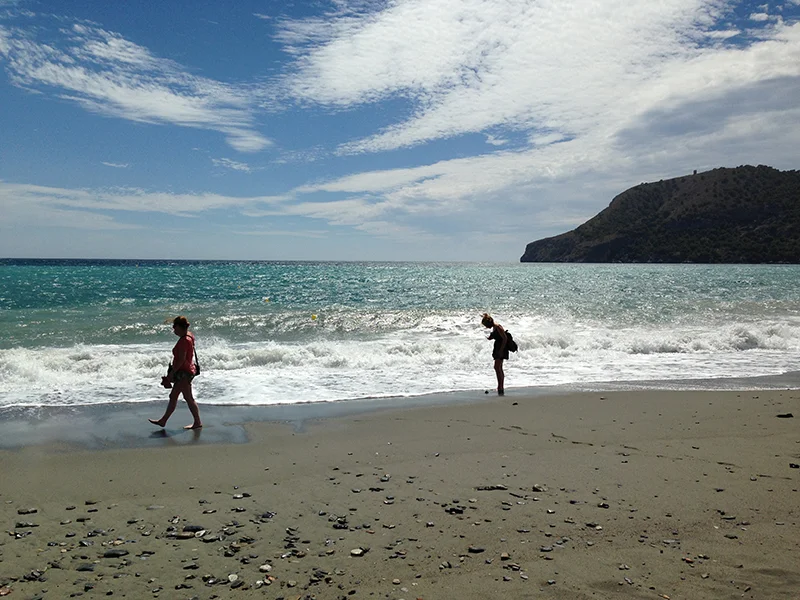 beach_2.jpg