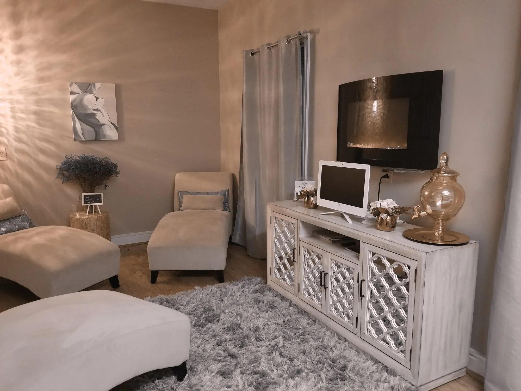 Beauty Bar by Heather guest room 2.jpg