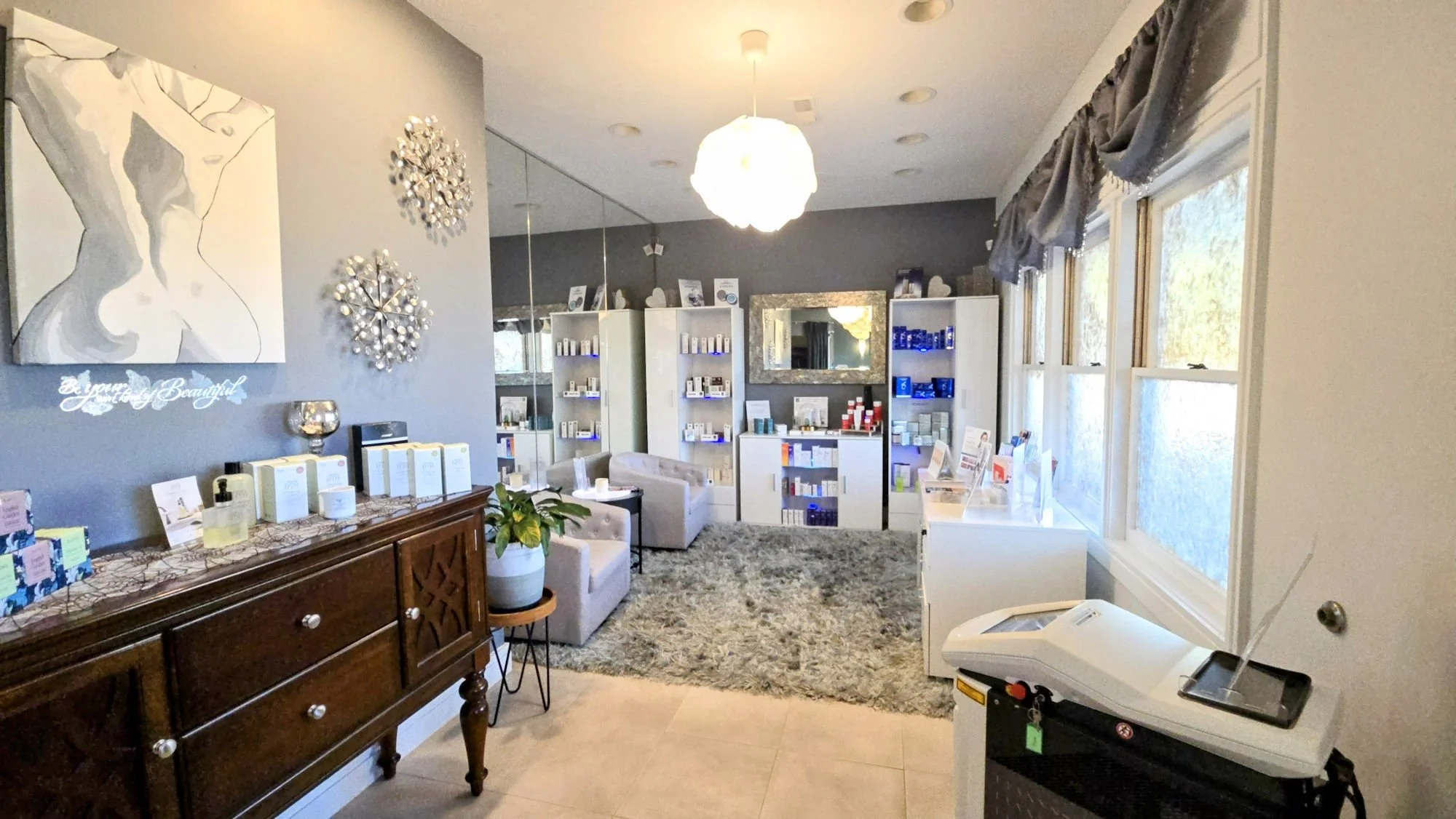 Beauty Bar by Heather Day Spa in New Bern.jpg