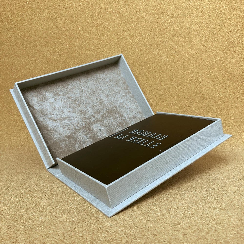 DLV livre + boite bassedef.jpg