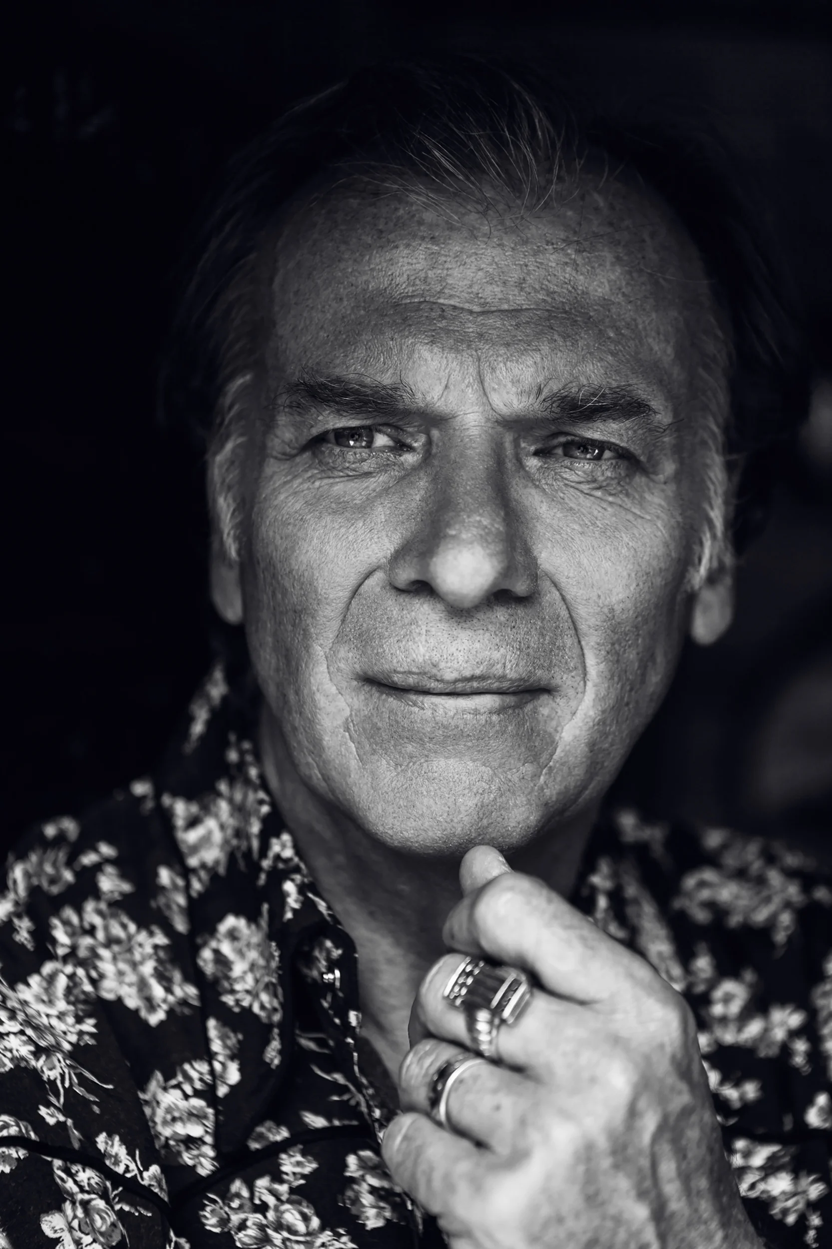 <strong> WOLFGANG FIEREK </strong> | ACTOR/SINGER