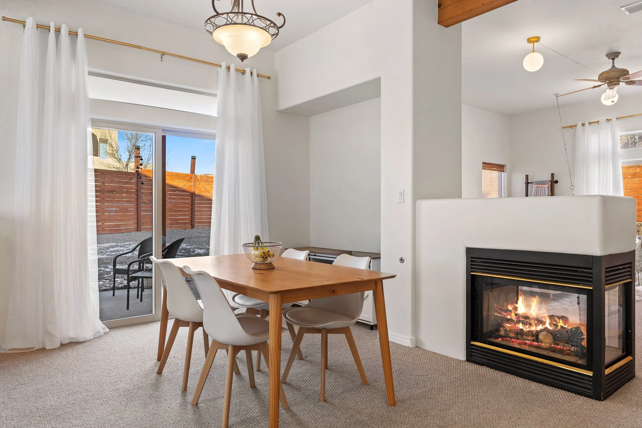 dining DSC02463-Edit.jpg