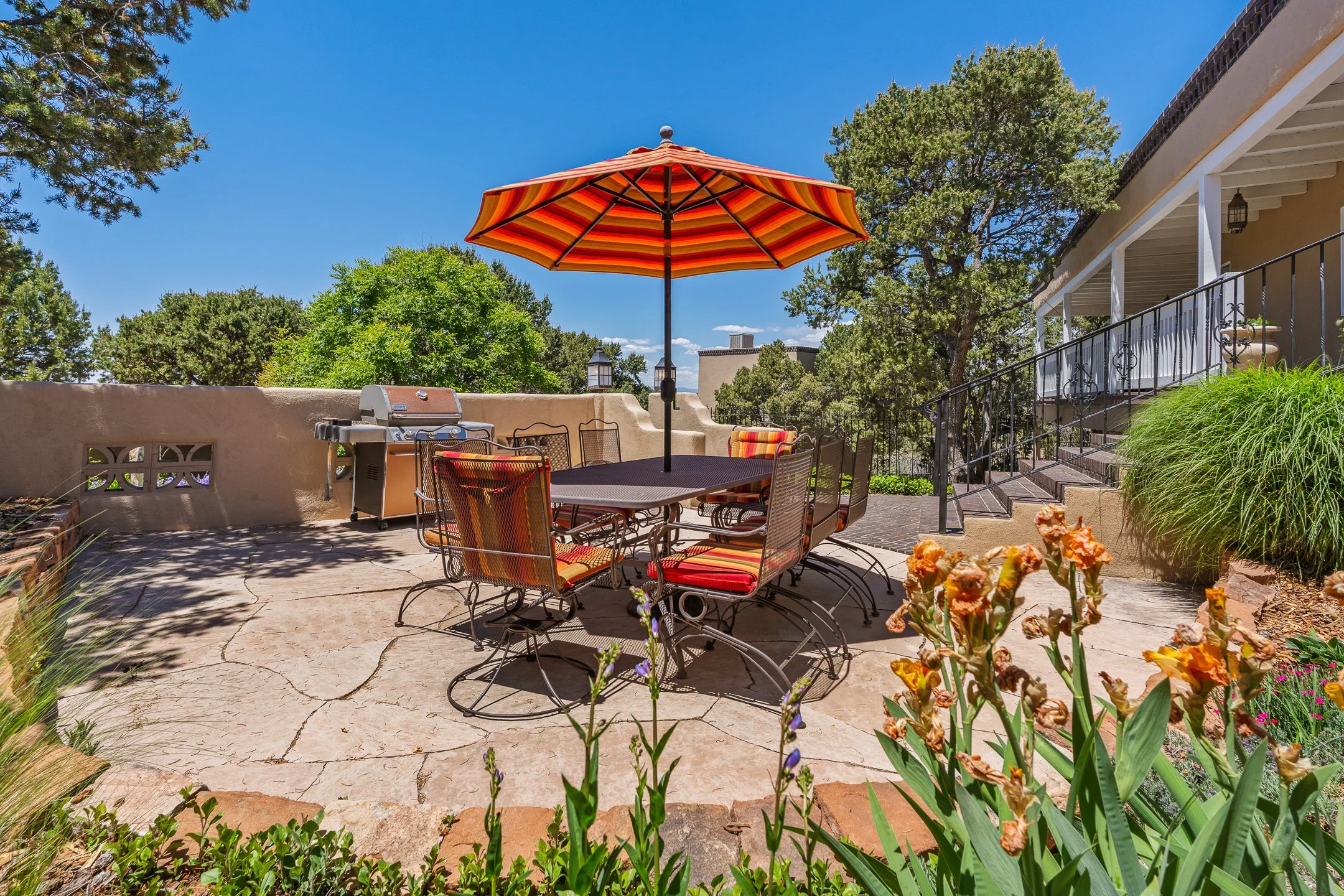 patioDSC00482.jpg