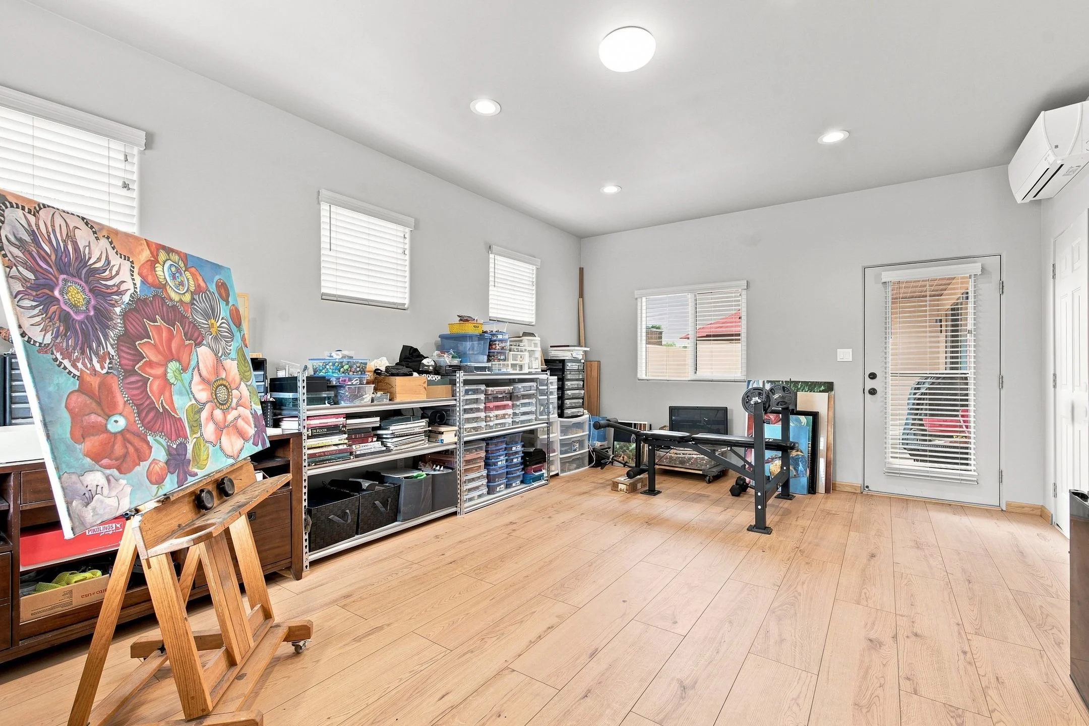 studio DSC05871.jpg