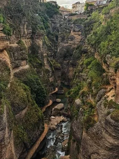 Through The Windswept Gorge (2015)