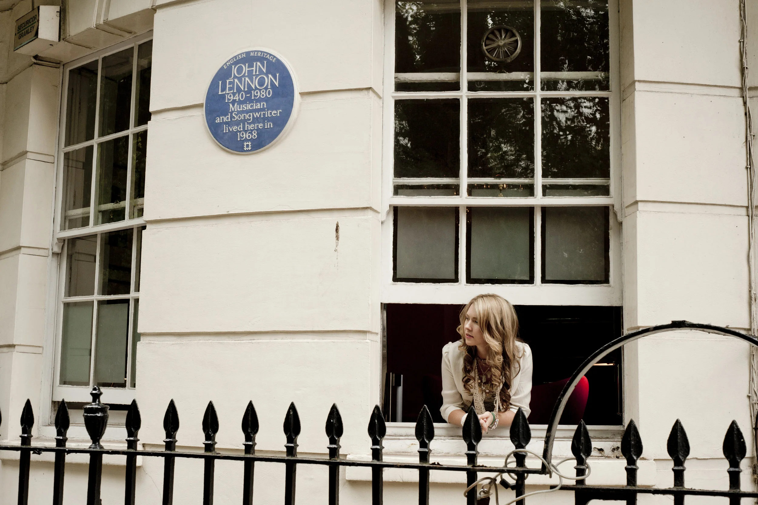 10. Beatie Wolfe - Lennon sign by Stu Nicholls.jpg
