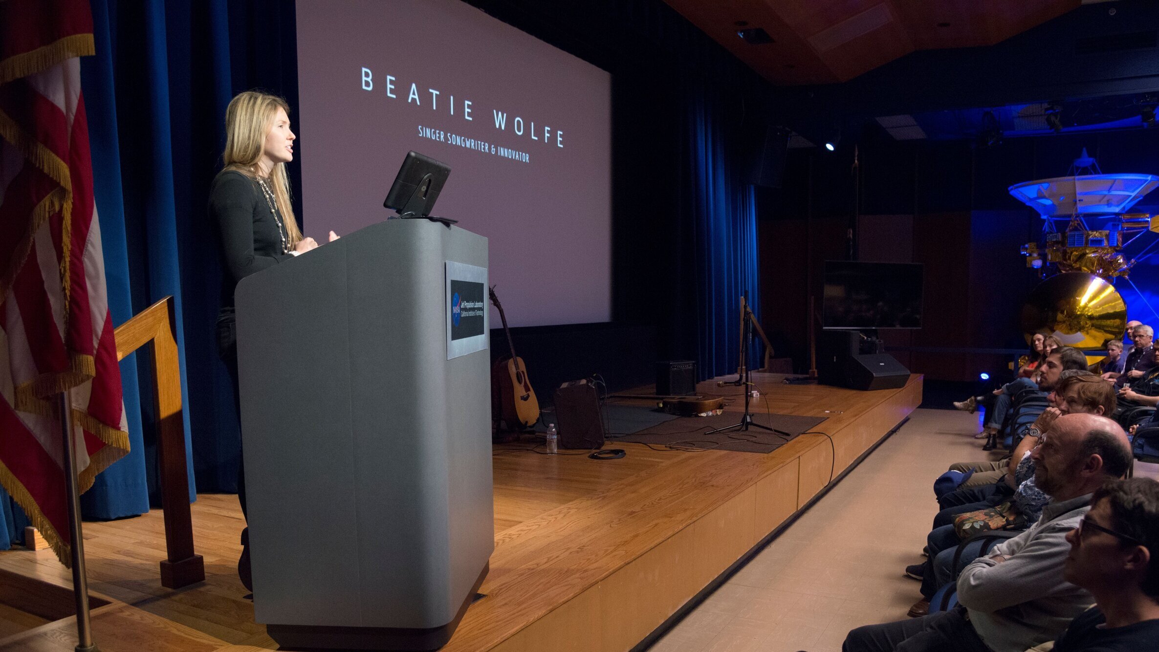 Beatie+Wolfe+-+2018+keynote+%26+performance+-+NASA%27s+JPL+low+res.jpg