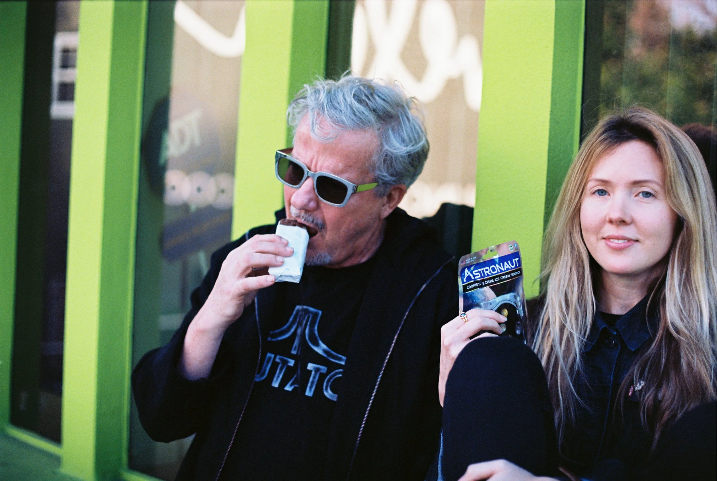 Beatie Wolfe and Mark  Mothersbaugh eating space ice cream