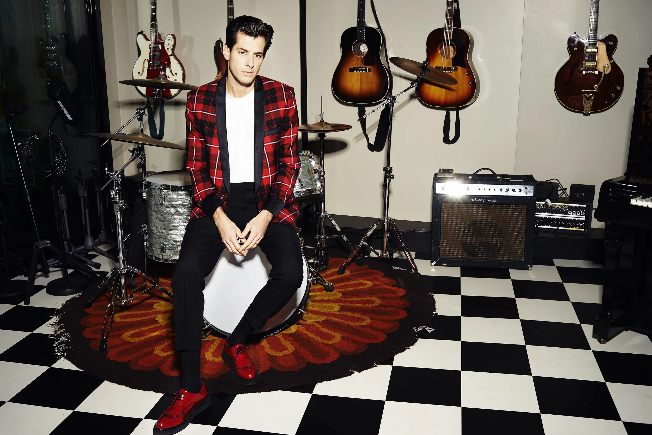 Mark Ronson Ph: Arved Colvin-Smith