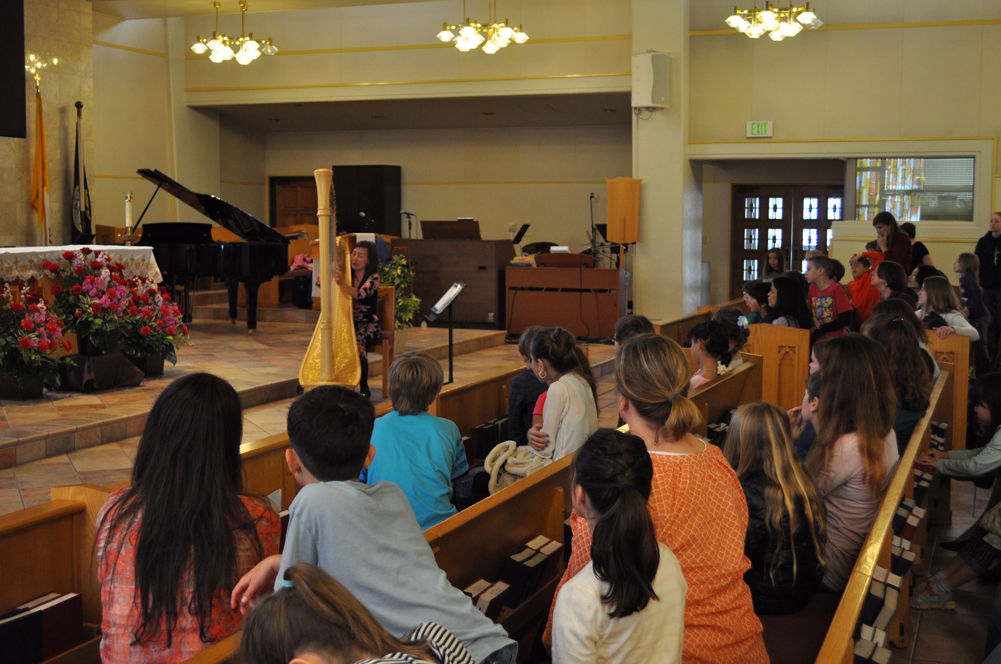  ecture Recital for American-Japanese Homeschoolers for their music class at the Chapel of Hope Church. 