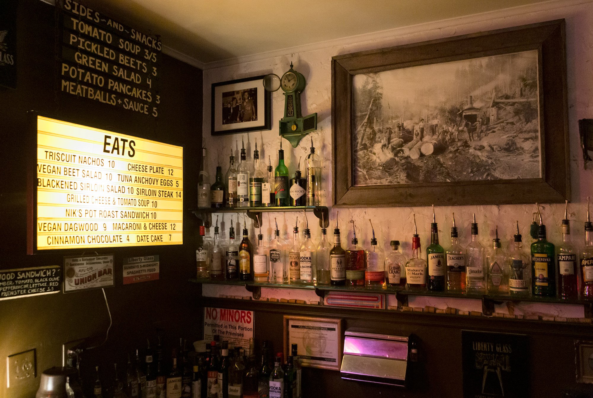 liberty-glass-bar-interior-web-.jpg