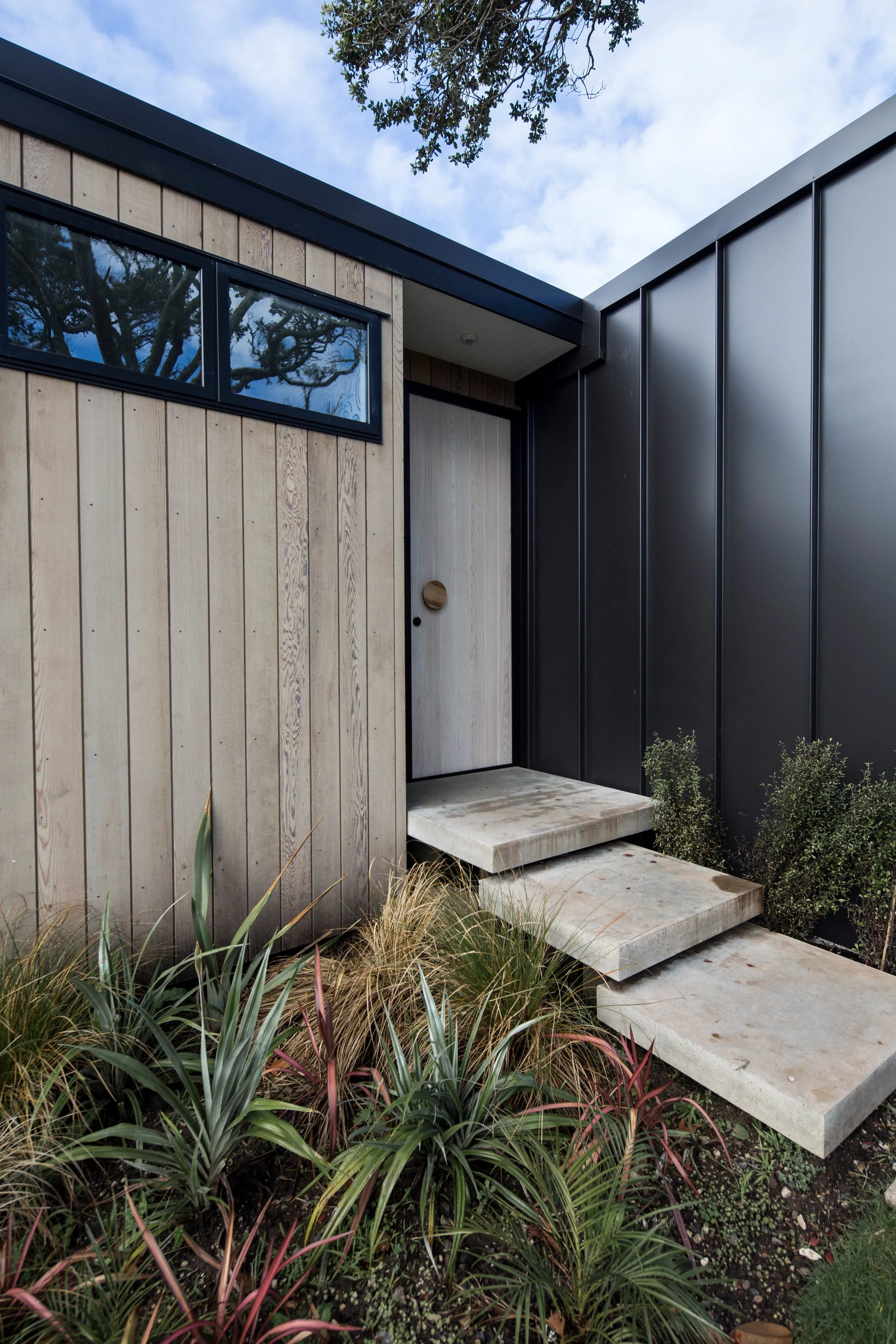 Northcote Point Mid-Century