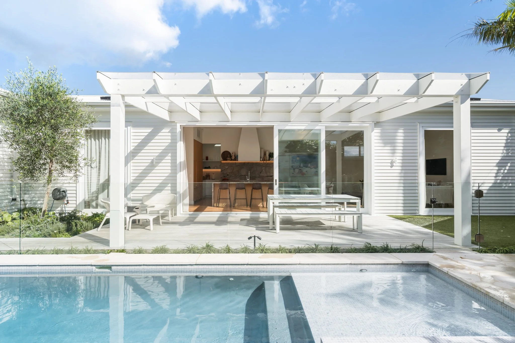 Point Chevalier Transitional Bungalow 