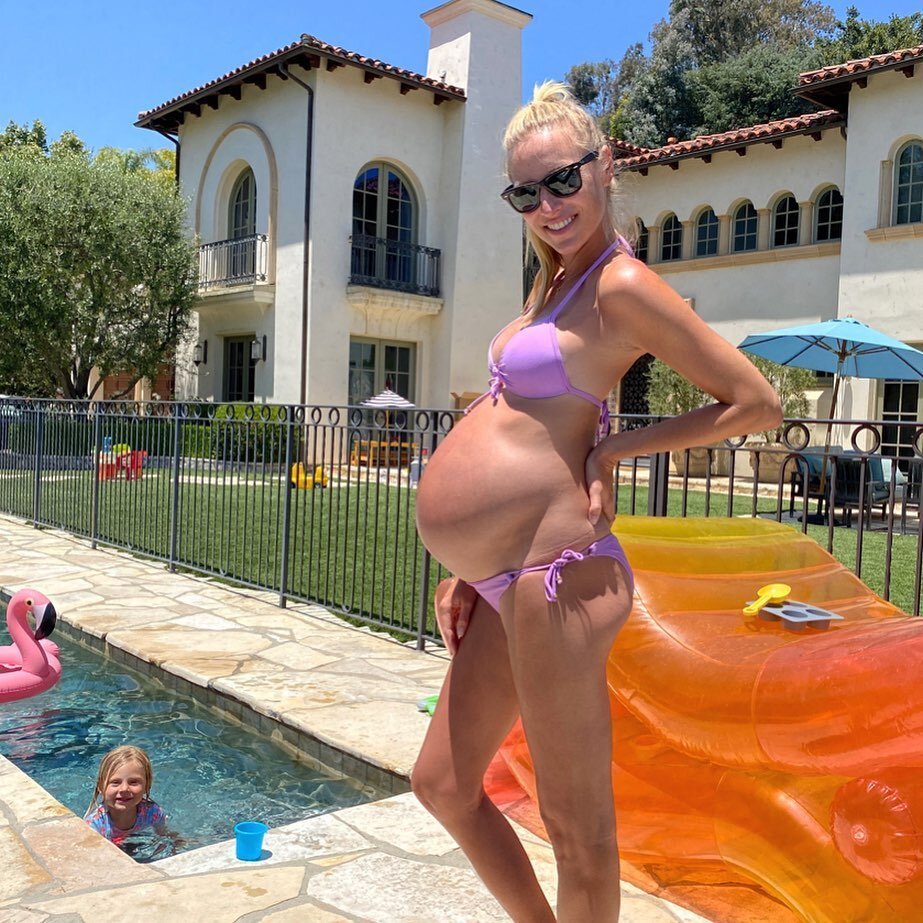 Happy Memorial Day to everyone! We&rsquo;ll be here doing this all day (again). I think it&rsquo;s safe to say this time around my belly is already 2x as big as when I walked into the hospital in labor with Carter. And this video at least gives proof