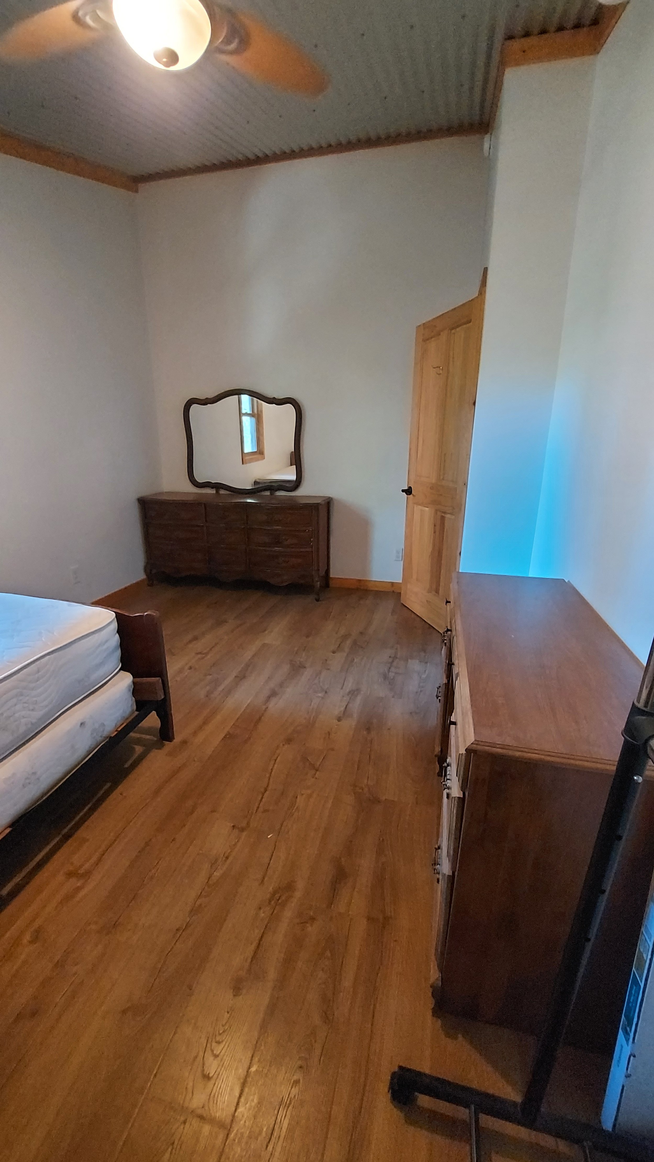 Studio Loft- SE Room (FL bed)