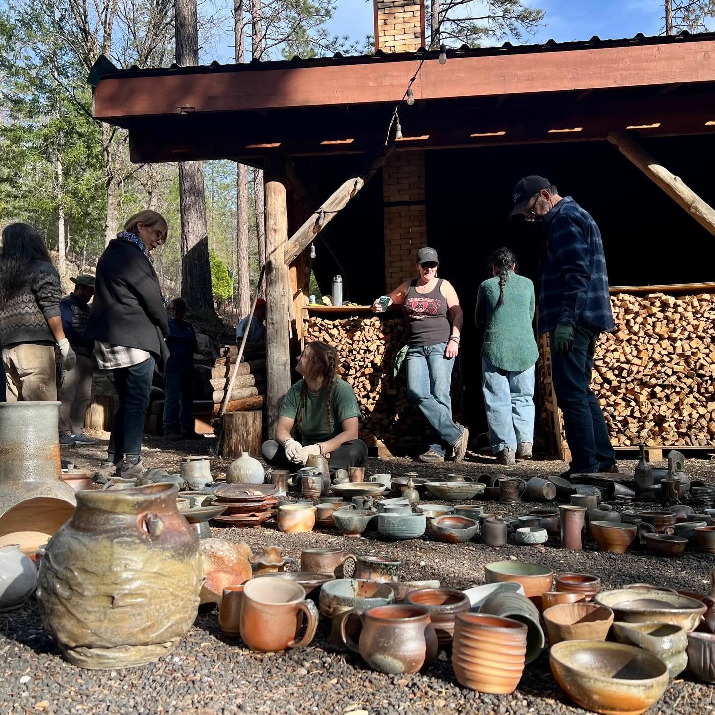 Yesterday we wrapped up guest artist Tara Wilson&rsquo;s awesome train kiln firing workshop with a glorious unload! Tara led a fabulous firing, and workshop participants of all skill levels learned so much from her approach to firing the train. Switc