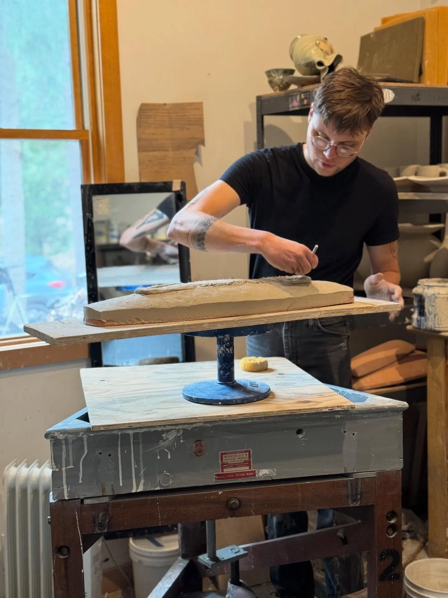 Next spotlight goes out to Casey Beck @beckpots, a long-term resident and our Workshop Coordinator! Casey arrived at CMAEP shortly after finishing graduate school, drawn by the quietude and practicality of living, working, and firing in one location.