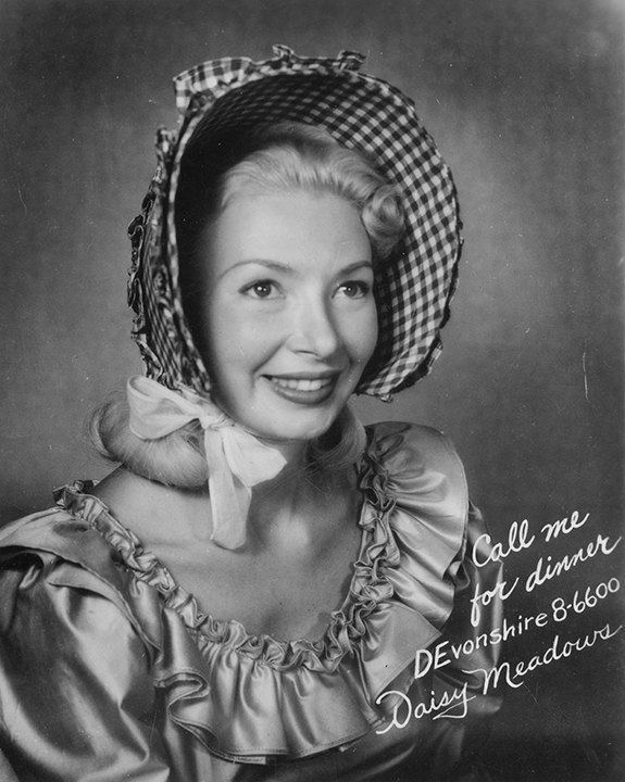 RCabittDaisyHeadShot.jpg