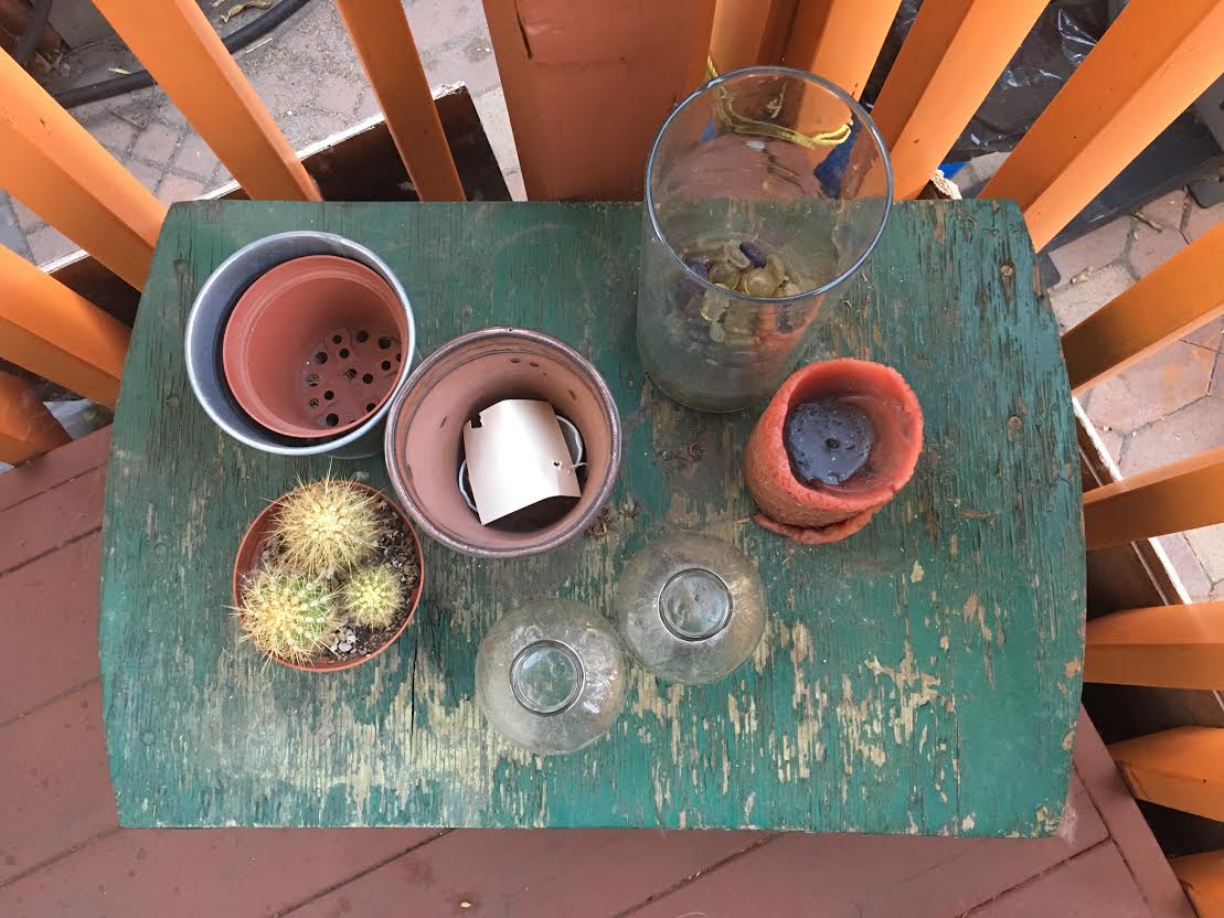   The table, before. (Please pardon the dirt and cobwebs. I'm clearly not as classy as I think I am.)  