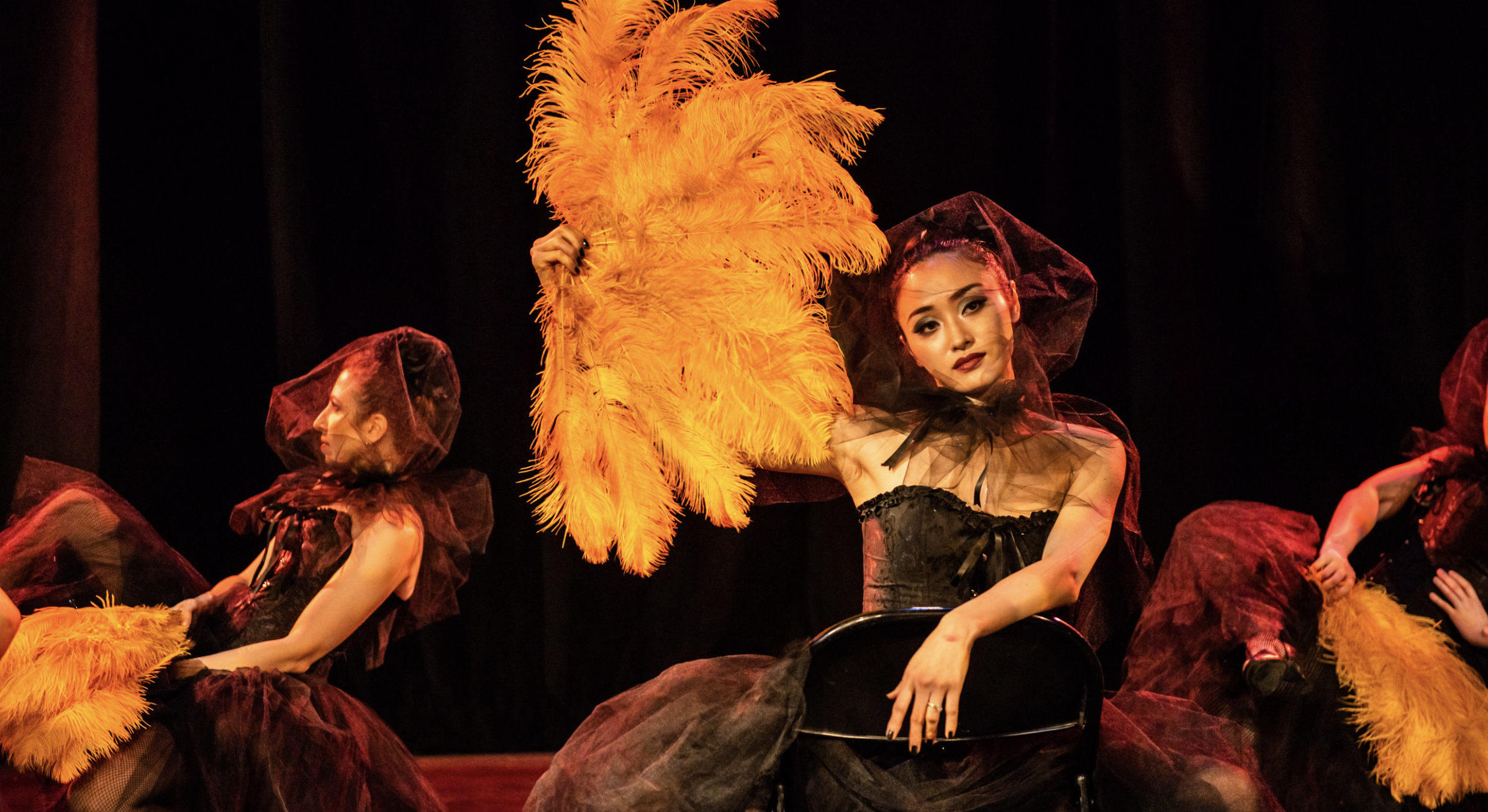 sip on your menagerie d’arte