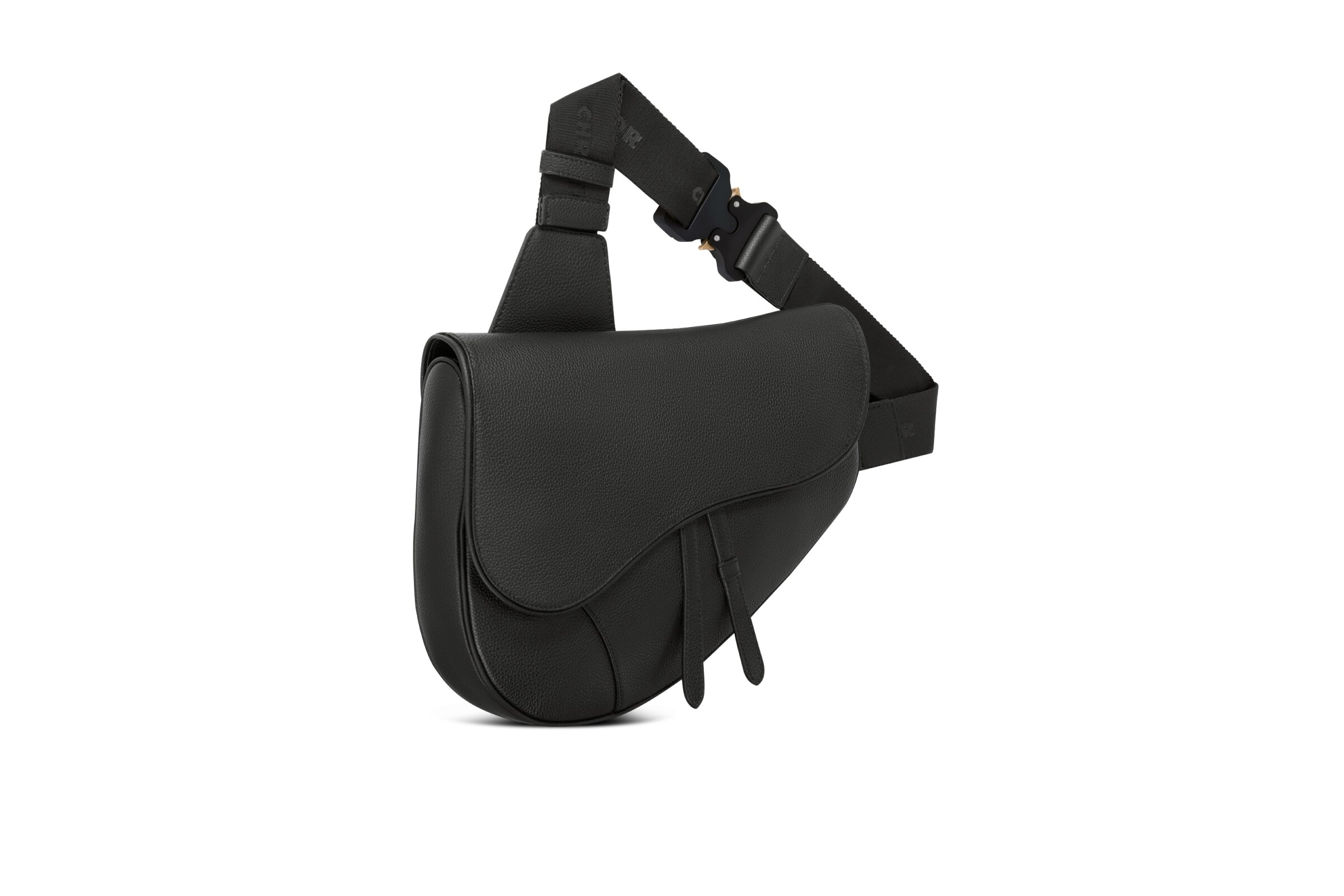 Dior Men's Latest Maxi Saddle is Big Bag Energy — Men's Fashion Advice ...