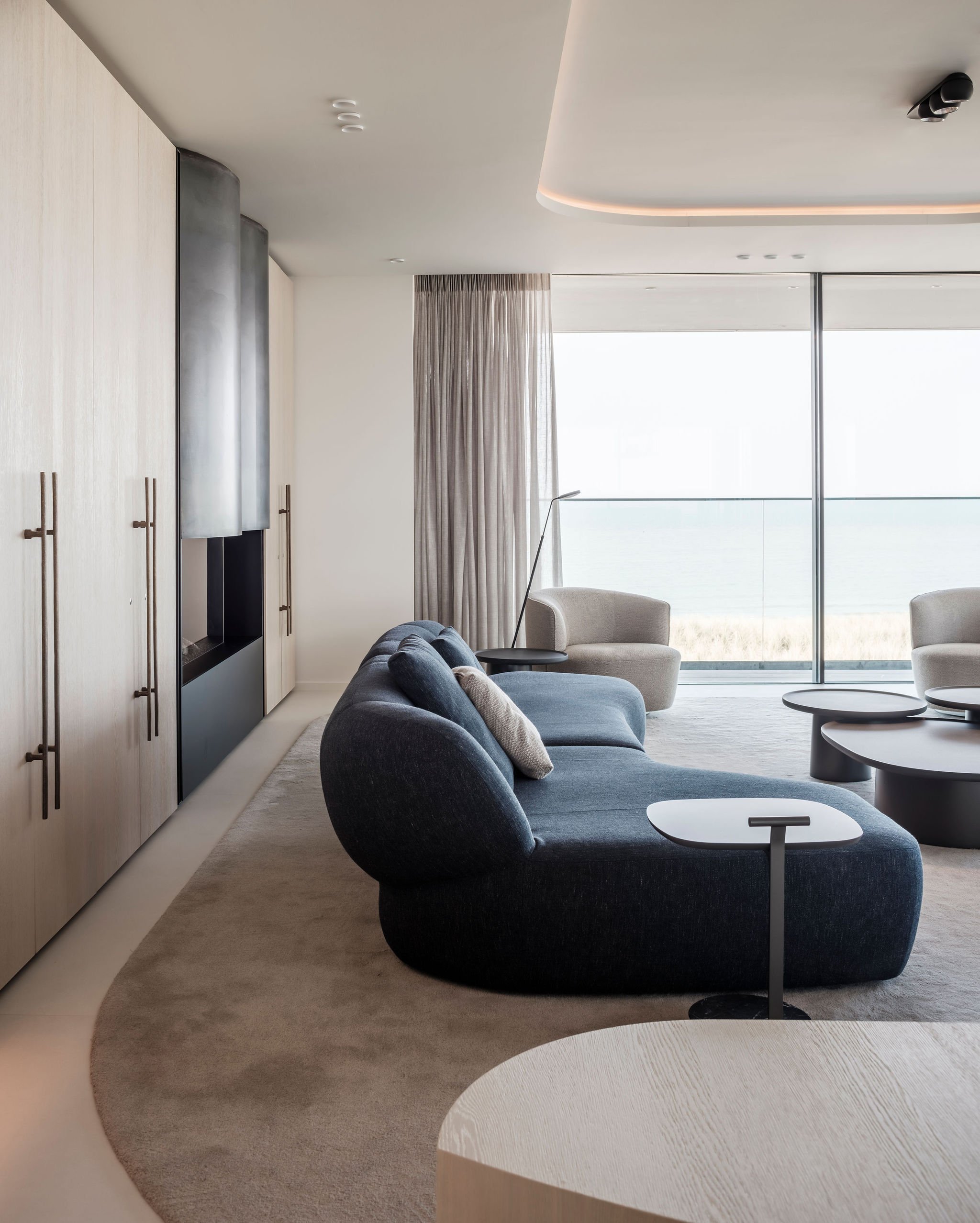 Guy_de_Vos_Apartment_de_Blanke_Top_06.jpg