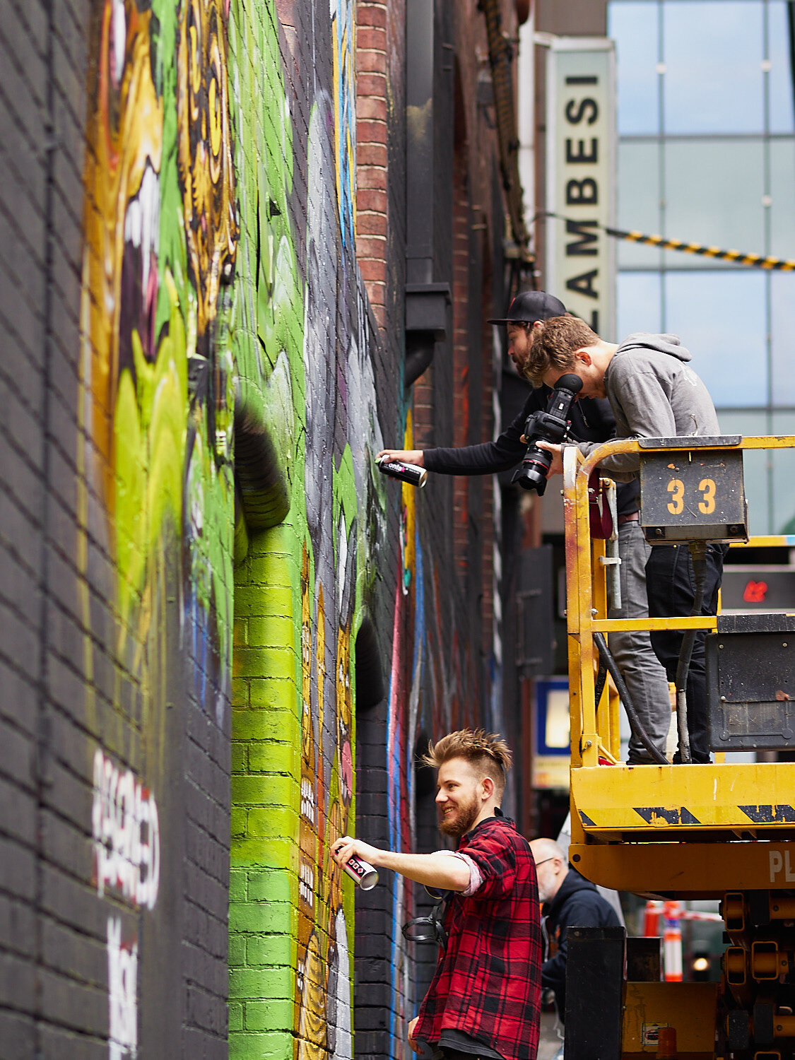 Street artists at work