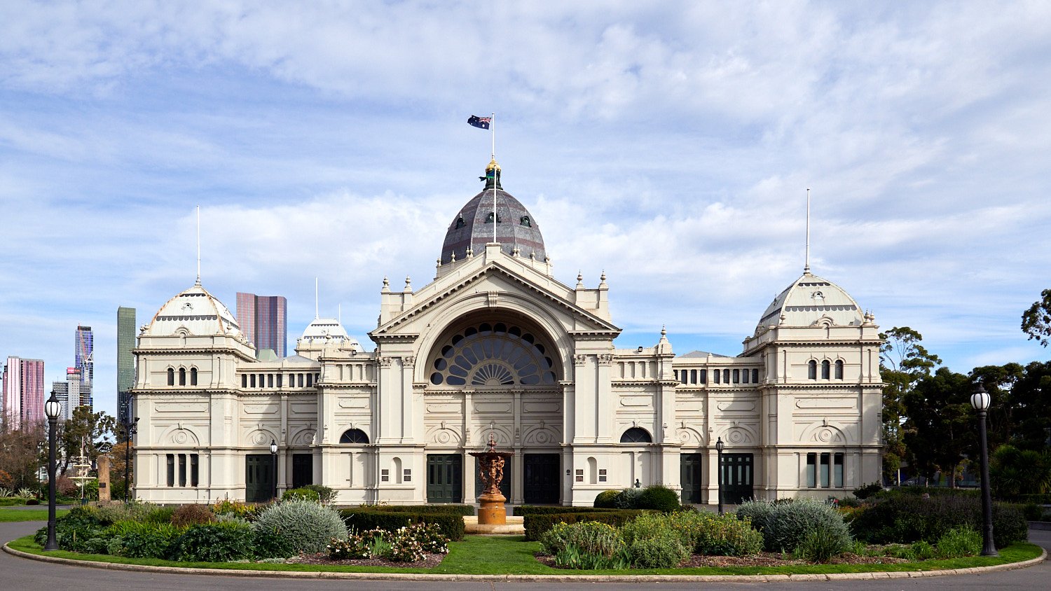  Royal Exhibition Building 