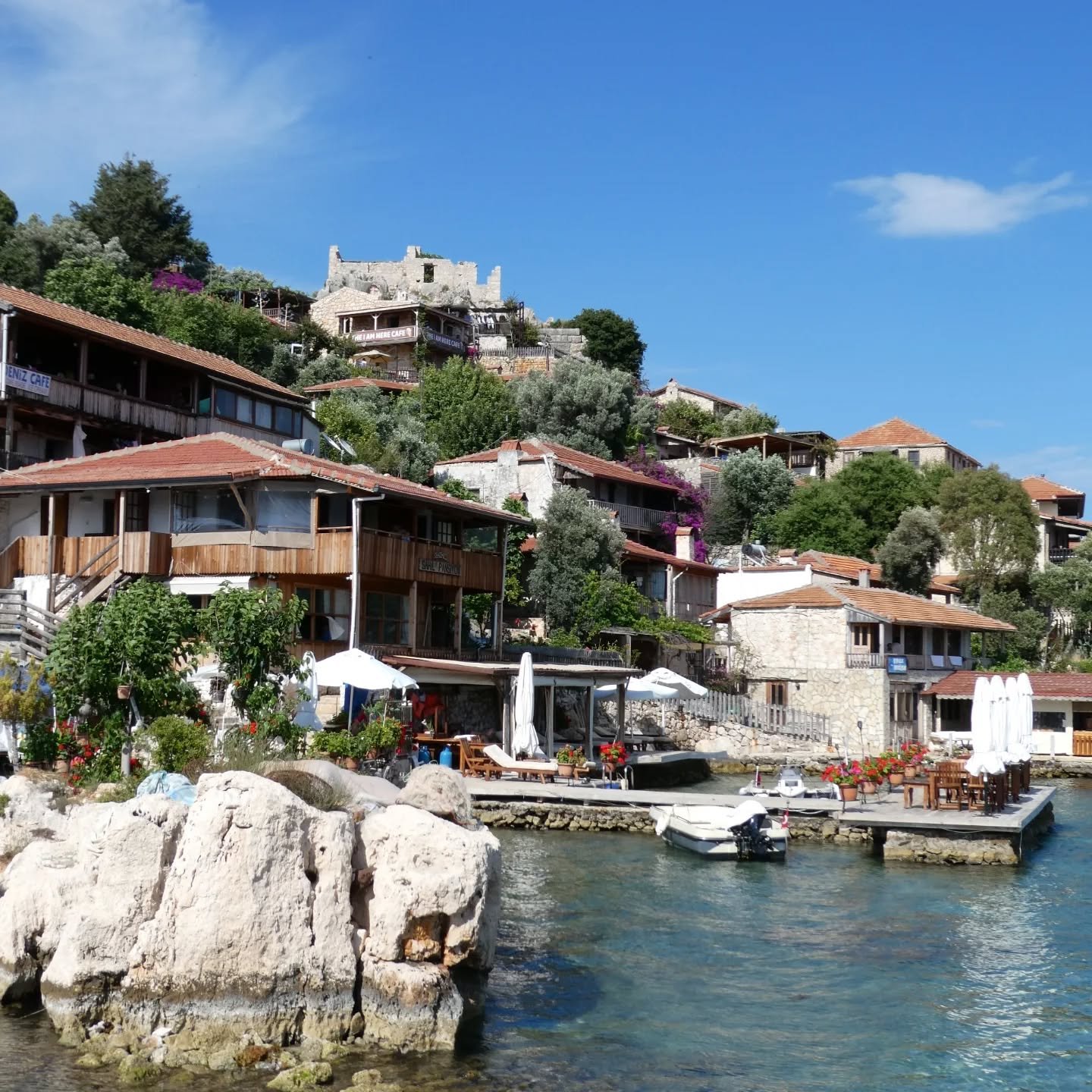 Live on board the gulet, gently sailing along the historically fascinating and absolutely beautiful Turquoise Coast of Turkiye. Bliss! 🥰🇹🇷🏖️🩴🏛️

#blackrocktraveller #trave #holiday #cruise #turkey t&uuml;rki̇ye