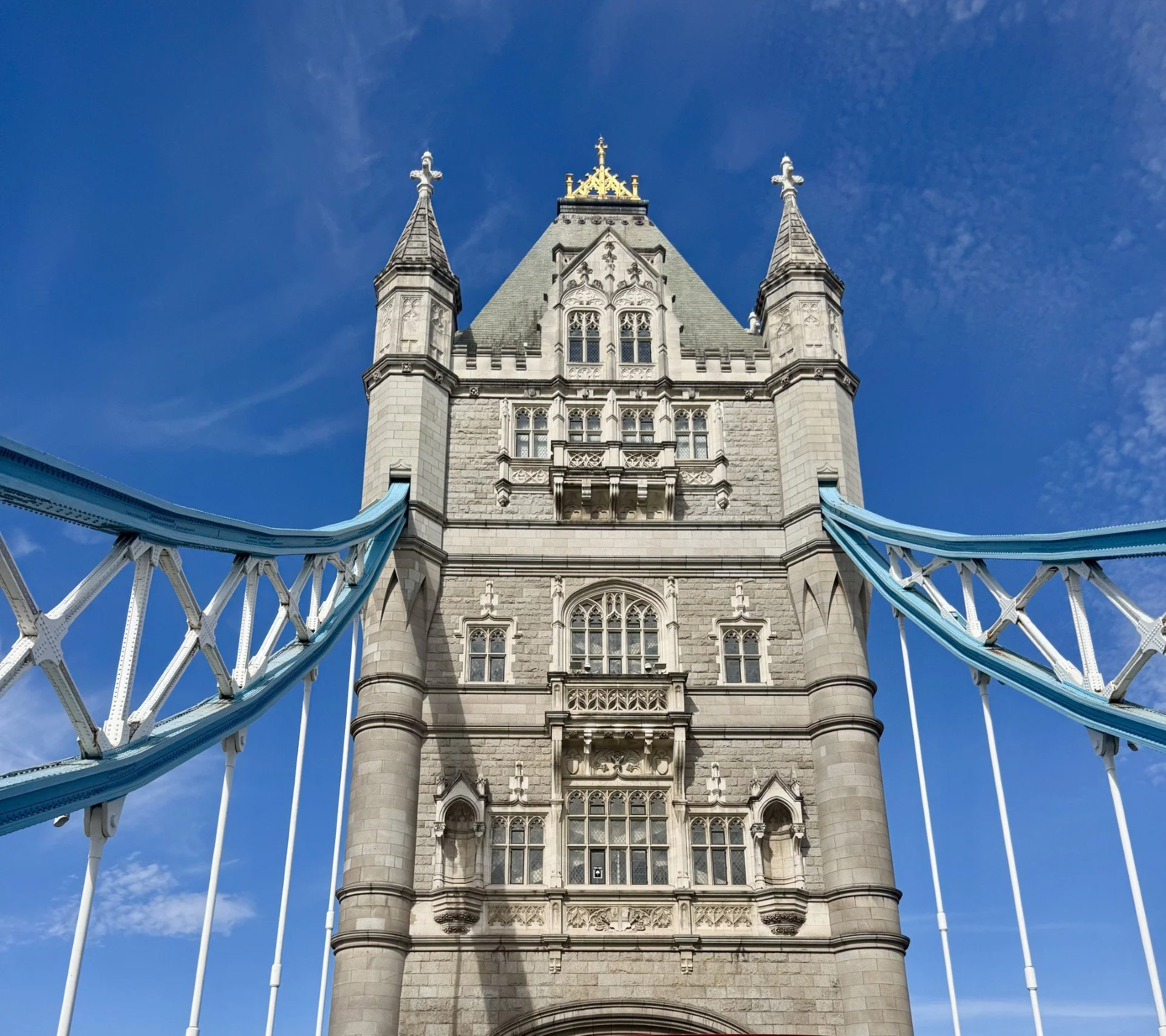 Tower Bridge from bridge looking up.jpg