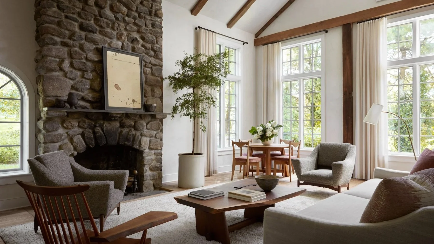 1.HudsonCompany_PoundRidge_SKJ_06.jpg