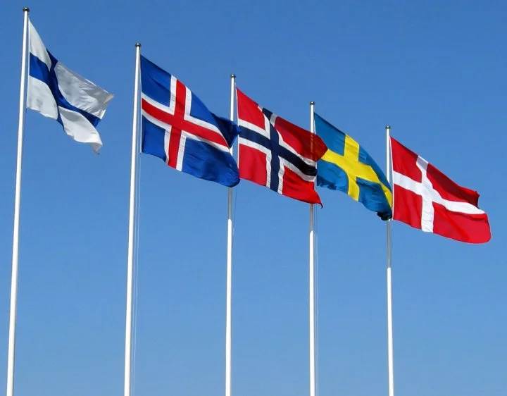 Væri heppilegra að kenna sænsku eða norsku í íslenskum skólum?