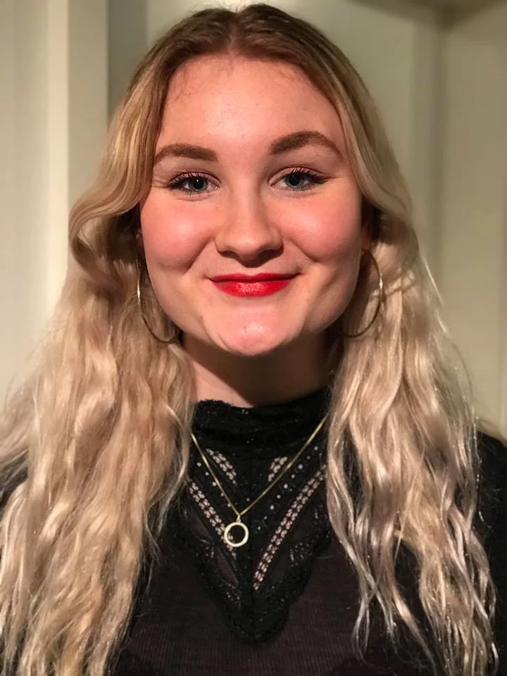 Aðalbjörg Egilsdóttir, líffræðinemi og greinarhöfundur.