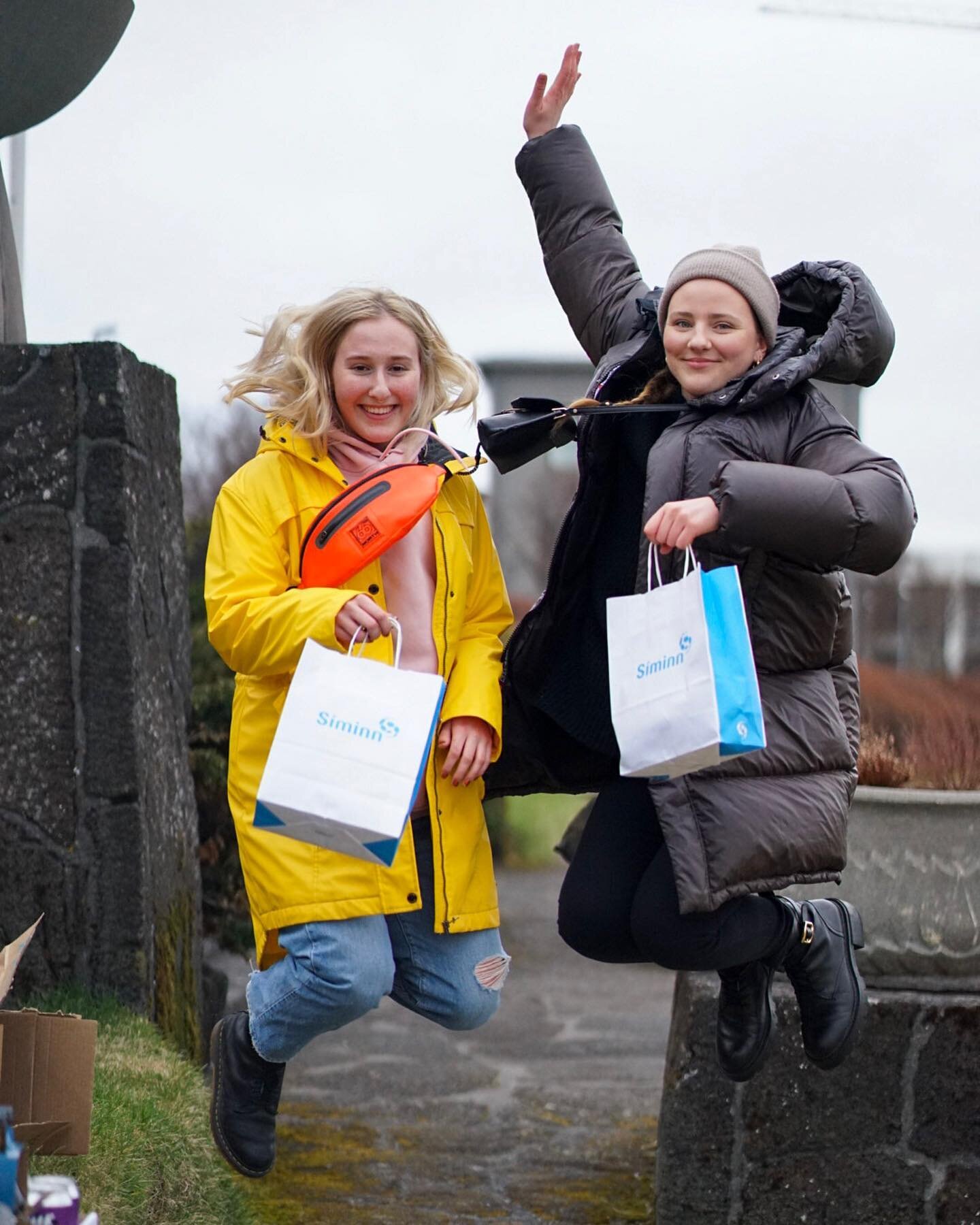 S&iacute;&eth;asta t&ouml;lubla&eth; sk&oacute;la&aacute;rsins kom &uacute;t &iacute; apr&iacute;l. Teymi&eth; &aacute; bak vi&eth; bla&eth;i&eth; fagna&eth;i &uacute;tg&aacute;funni me&eth; kubb og klikku&eth;um ratleik! 
✨✨✨🏆🏆🏆✨✨✨ 📸 @saedisharp