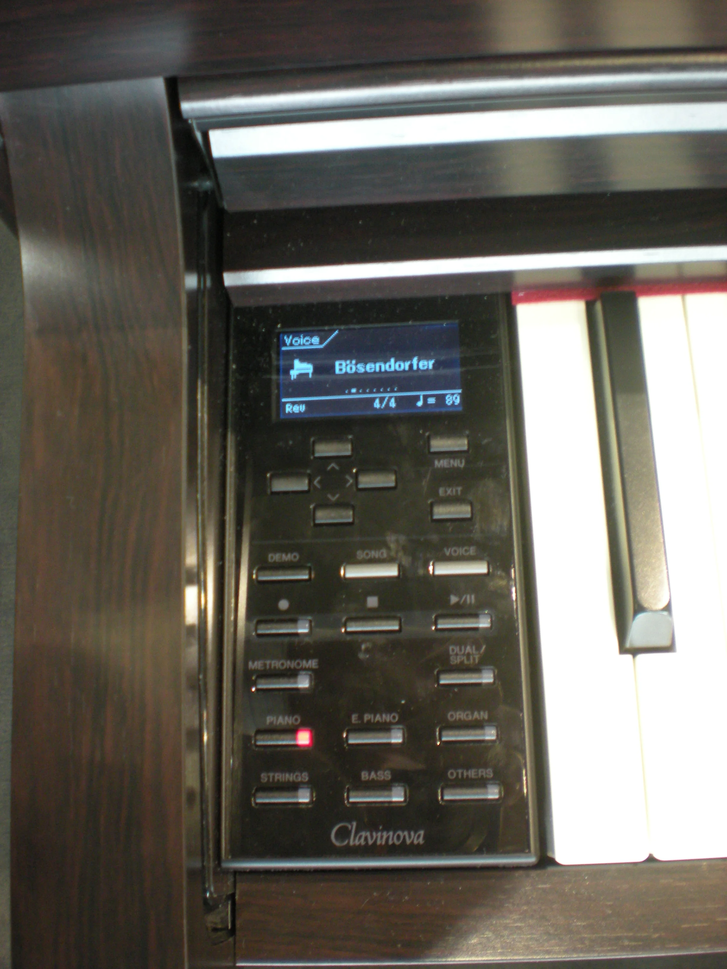 Clavinova CLP-535 - panel
